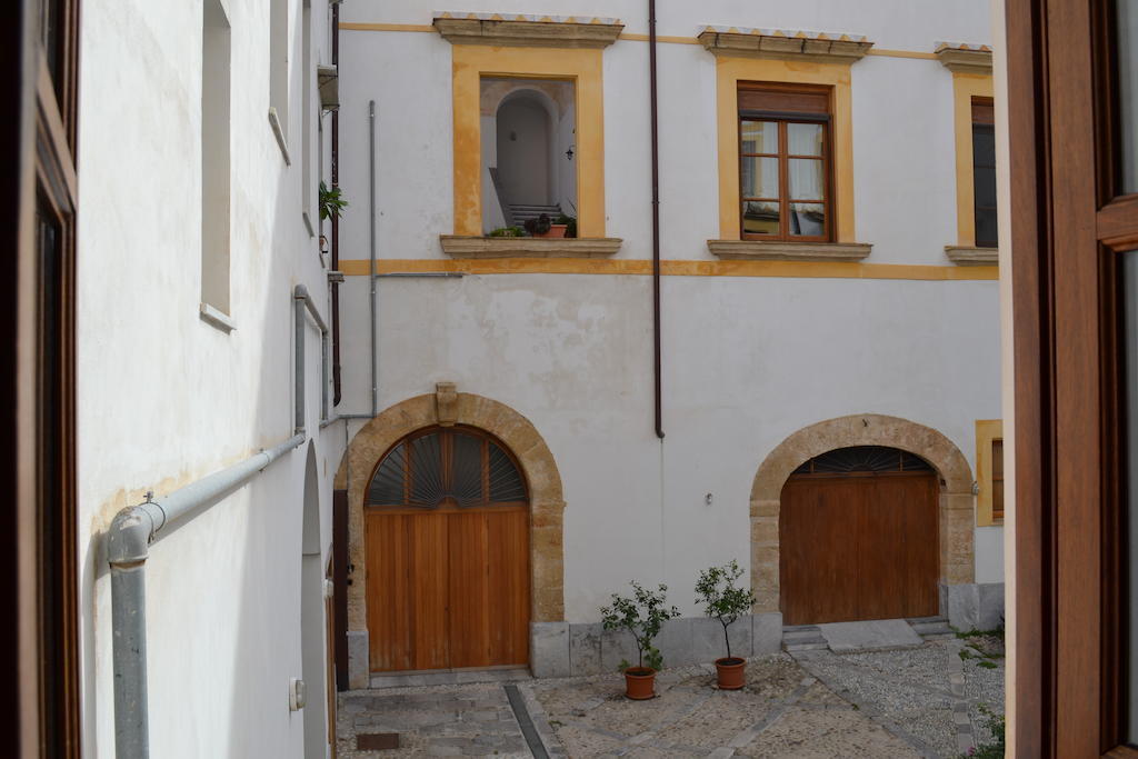 Home Resuttano Palermo Exterior photo